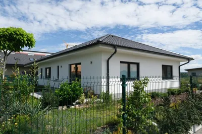 Natura Exclusive – břidlicově černá